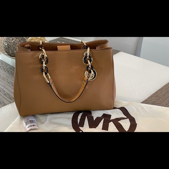 Michael K Cynthia Md Satchel Peanut Leather Tote